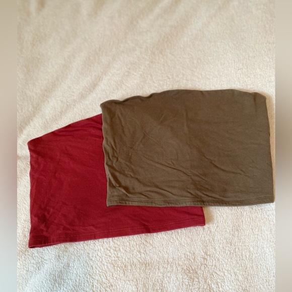 Set of 2 Garage Cropped Tube Tops In Red and Green. - Picture 3 of 8